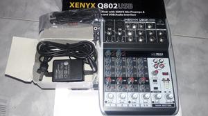 Consola mixer Berhinger Q802USB