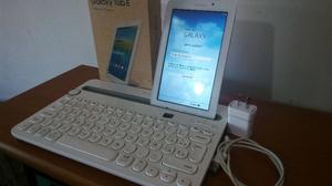 Samsung Galaxy Tab E + teclado bluetooth Logitech