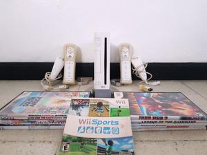 Nintendo Wii con 2 Nunchucks Y 11 Juegos