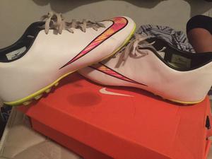 Vendo Nike mercurial