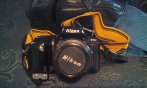 Vendo máquina de fotos Nikon f 50