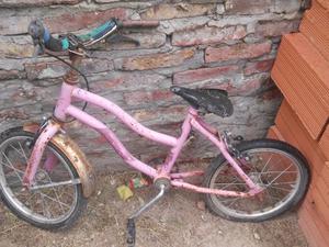 Bicicleta de niña a reparar