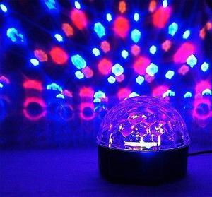 Esfera con luces led reproduce Mp3