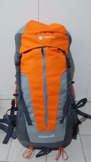 Mochila Rescue Pumori 45L. Especial para trail running.