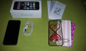 iPhone 5s, con fundas y accsesorios