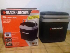 Heladera portátil Black & Decker.