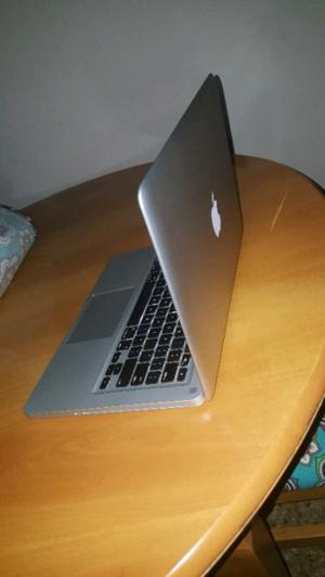 MACBOOK Pro 13