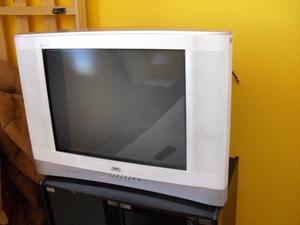 VENDO TV 29" JVC Casi nuevo