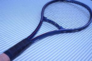raqueta de tenis rossignol