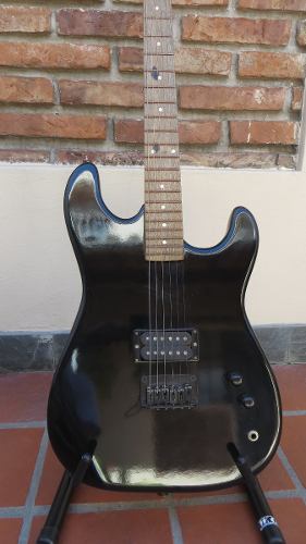 Guitarra Eléctrica Kramer Con Funda