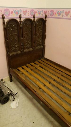 Vendo cama antigua