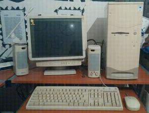 PC de Escritorio Pentium IV