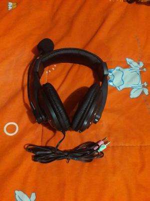 VENDO AURICULARES CON MICROFONO NOGANET CASI NUEVOS