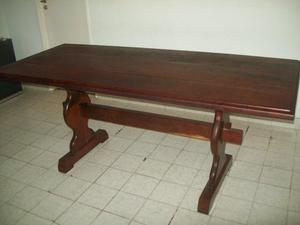 mesa de algarrobo