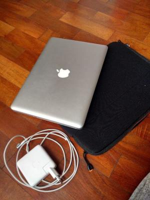 MacBook Pro 13 - I5 4GB  Mhz DDR3