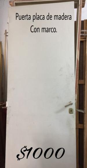 Vendo puerta placa de madera con marco