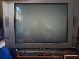 Vendo ya tv 700