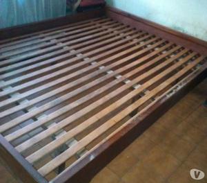 Cama de Roble de 2 Plazas