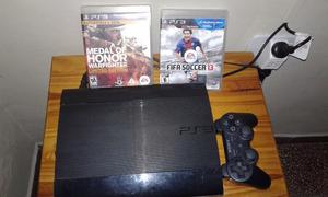 VENDO PS3 SLIM 250 MG EN BUEN ESTADO.