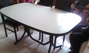 vendo 1 mesa laminada color blanca impecable