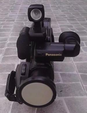 Filmadora Panasonic M40