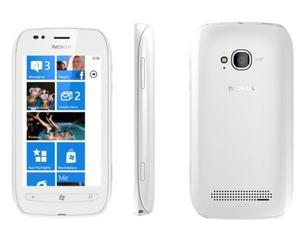 Nokia lumia710 leer