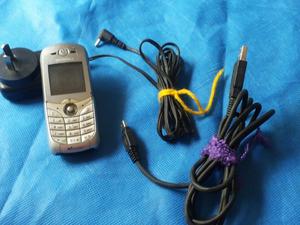celular Motorola funciones basicas, de facil manejo