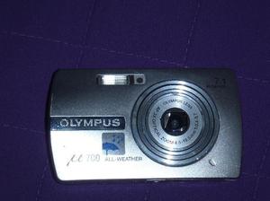 cámara digital olympus 700 para reparar o para repuestos