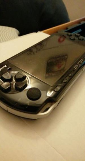 PSP  CON MEMORIA DE 16 GB