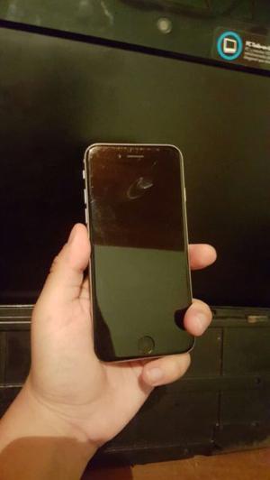 Vendo o Permuto iPhone 6 16gb usado para movistar, 4g.