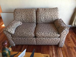 Vendo sillón dos cuerpo, tapizado