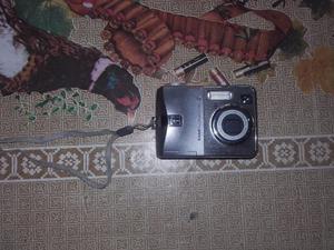 Camara Kodak C MP + Memoria de 1 GB Kingston