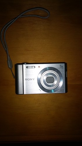 Camara Sony 20 Megapixels Cyber-shot Steady Shot Dsc-w800