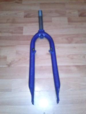 orquilla nueva para mountain bike cor azul, la compre y