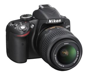 Cámara Nikon D + kit 