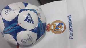 Pelota de la champion del real madrid