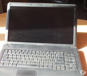 Notebook Lenovo funcionando, excelente estado maletín de
