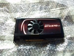 Tarjeta grafica Nvidia GTX GB DDR5 (4 meses de uso)