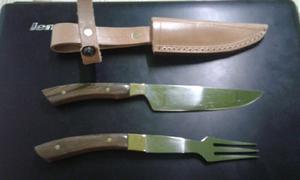 Juego de asador cuchillo - tenedor -vaina