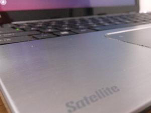 Toshiba satellite s55-A" (gaming)