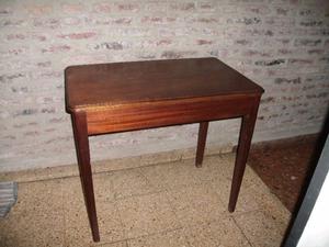 mesa de cedro 80 cm de alto y 85 x 51 cm antigua lustre