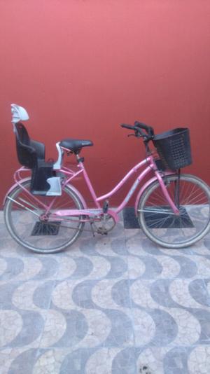 Bicicleta playera rosa 