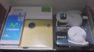 Sony xperia m5 0k en caja y con auriculares Sony como vino