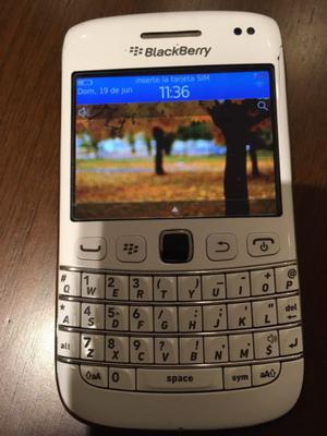 Teléfono celular Blackberry bold