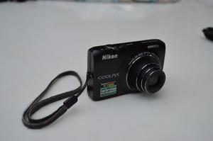 CAMARA NIKON S