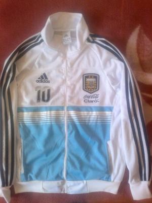 Vendo Campera Selección Argentina 