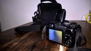 Vendo cámara Panasonic Lumix DMC-FZ60