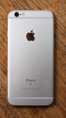 iPhone 6s  vendo o permuto