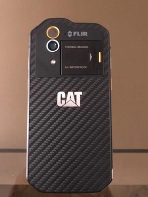 CAT S60.