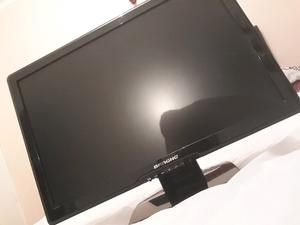 VENDO MONITOR IMPECABLE 22" BANGHO LCD$ 